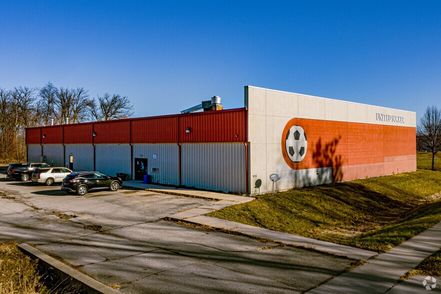 5018 Blazing Star Dr, Madison, WI for sale - Primary Photo - Image 1 of 10