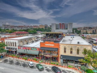 More details for 139 E Hopkins St, San Marcos, TX - Retail for Sale