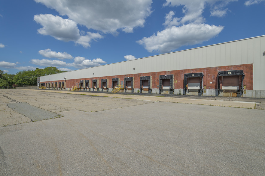 20 Forge Pky, Franklin, MA for lease - Primary Photo - Image 1 of 9