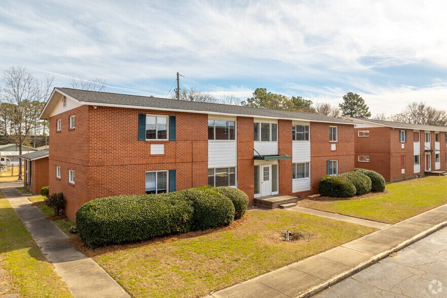 120 Ignico Dr, Warner Robins, GA for sale - Primary Photo - Image 1 of 1