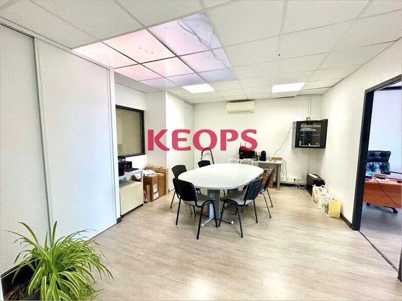 Office in Beauzelle for lease - Interior Photo - Image 3 of 6