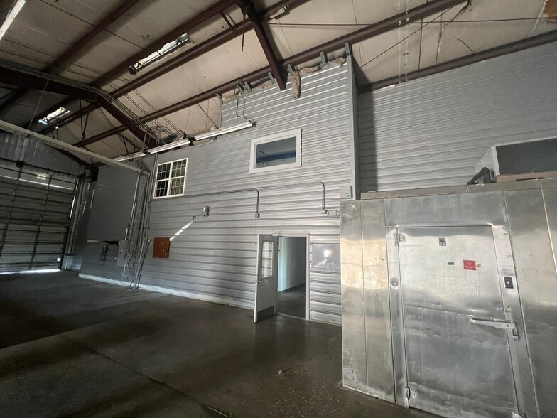 1647 King Street Ext, Charleston, SC for lease - Building Photo - Image 2 of 5