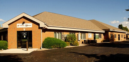 5485 W Grande Market Dr, Appleton, WI for lease Building Photo- Image 1 of 9
