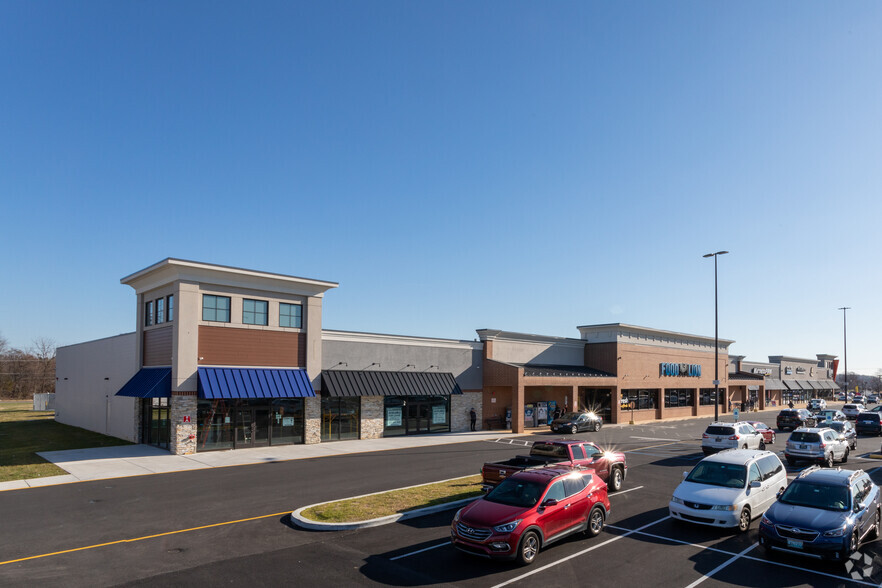 500 W Main St, Middletown, DE for lease - Building Photo - Image 1 of 8