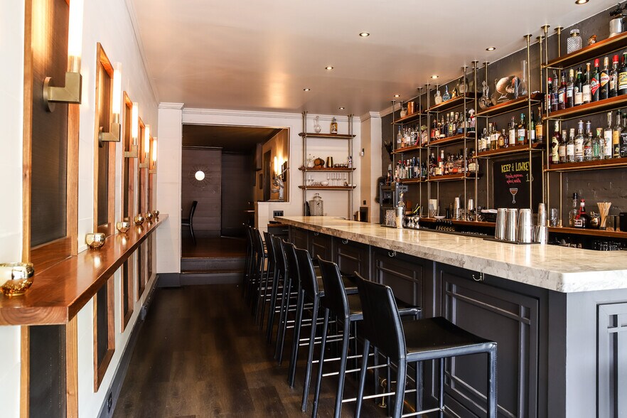 1615 E Passyunk Ave, Philadelphia, PA for lease - Building Photo - Image 3 of 10