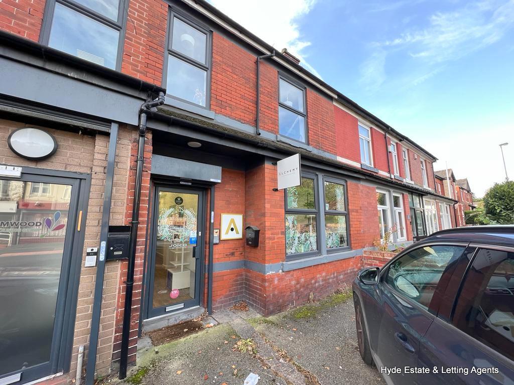419 Bury Old Rd, Manchester for sale Primary Photo- Image 1 of 1