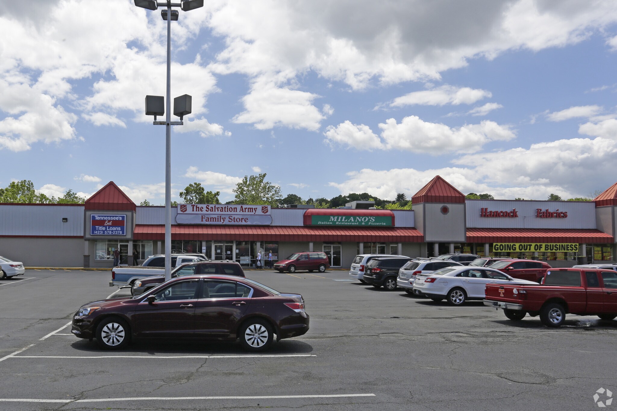 1409 E Stone, Kingsport, TN 37664 Kingsport Shopping Center