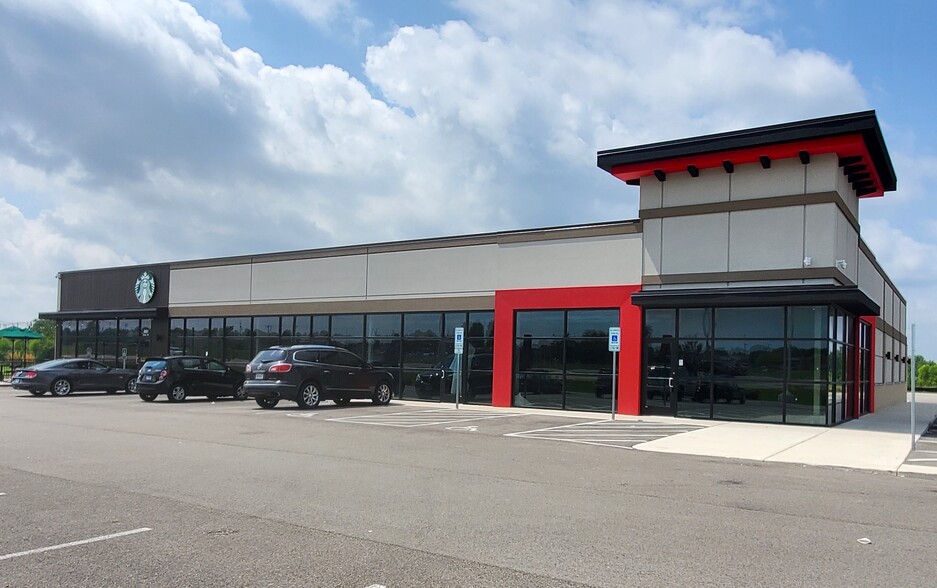 661 S Peace Rd, Sycamore, IL for lease - Building Photo - Image 3 of 5