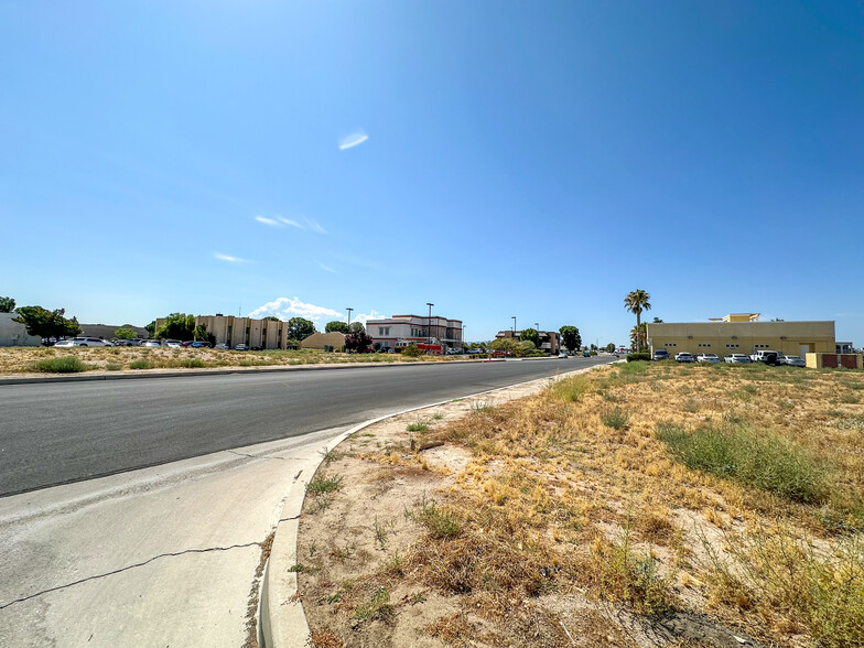 Park Ave, Victorville, CA for sale - Building Photo - Image 3 of 7