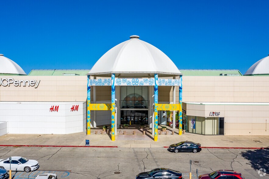 6909 N Loop 1604 E, San Antonio, TX for sale - Building Photo - Image 1 of 1