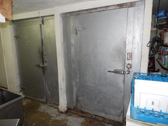 5779 SW 8th St, West Miami, FL for sale - Interior Photo - Image 3 of 35