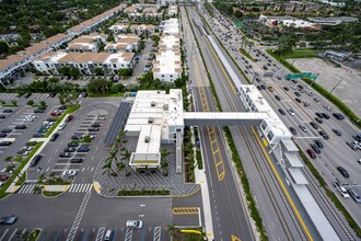 19790 W Dixie Hwy, Aventura, FL - aerial  map view