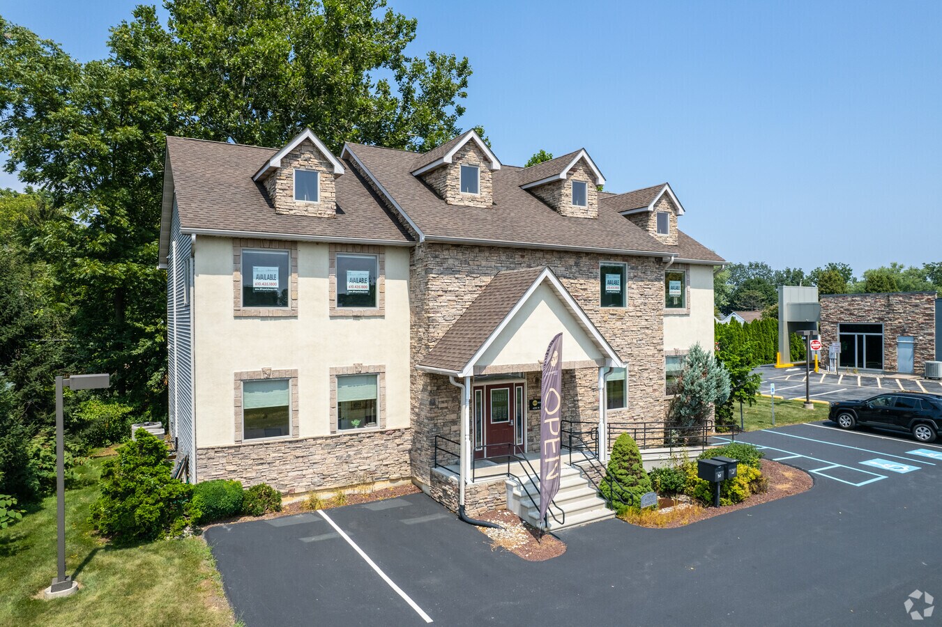 4295 W Tilghman St, Allentown, PA 18104