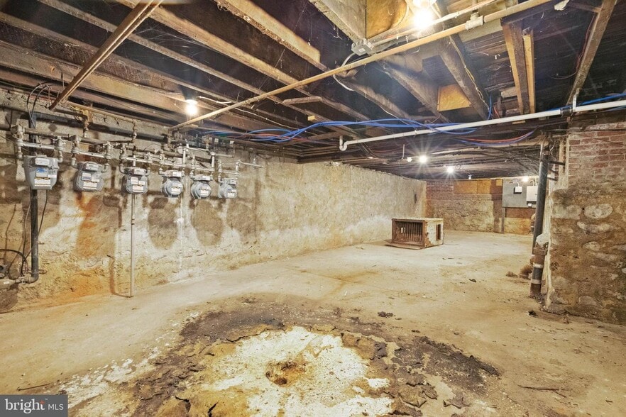 274 S 58th St, Philadelphia, PA for sale - Building Photo - Image 2 of 24