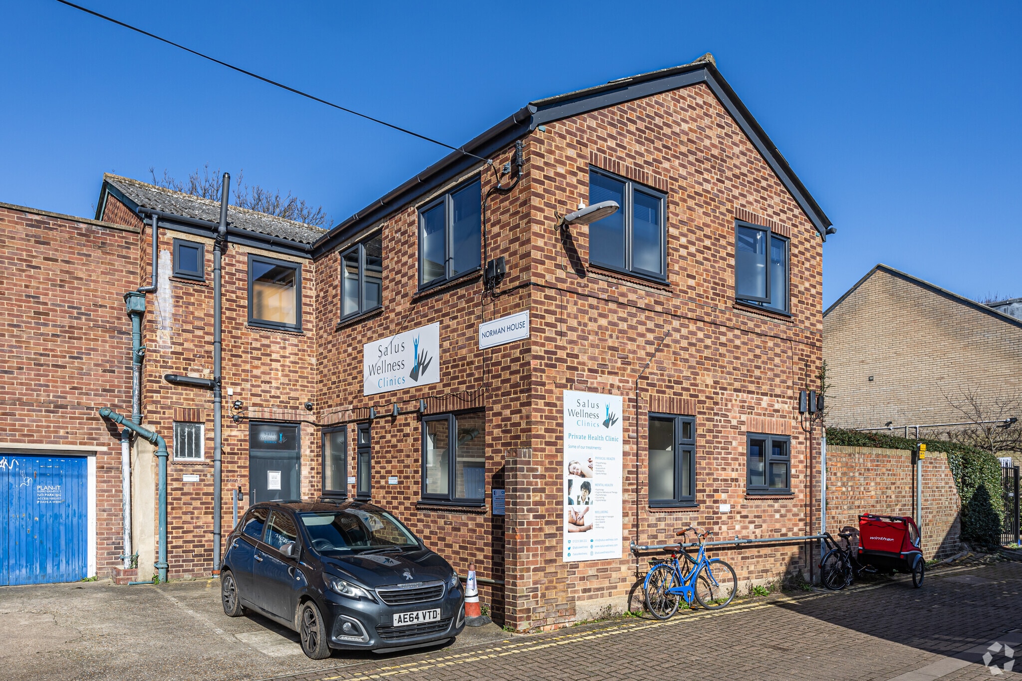 Cambridge Pl, Cambridge for sale Primary Photo- Image 1 of 1