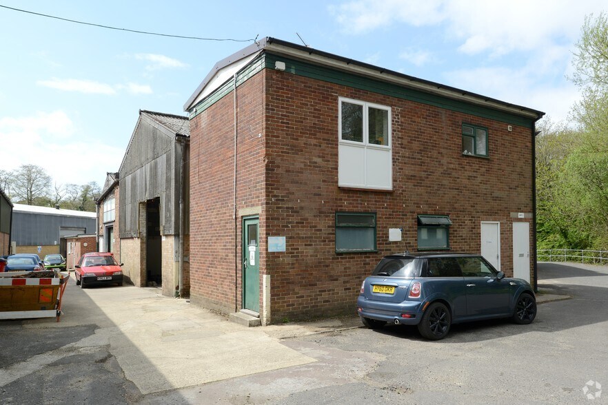 Passfield Rd, Liphook, GU30 7RR Industrial for Lease