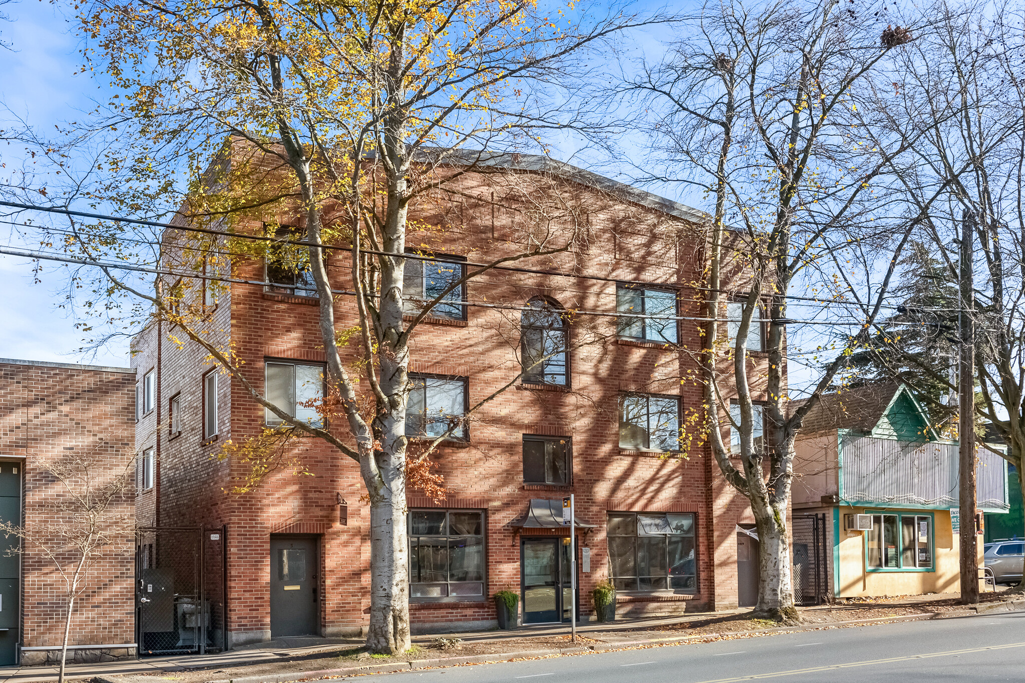 8008 Greenwood Ave N, Seattle, WA for sale Building Photo- Image 1 of 1