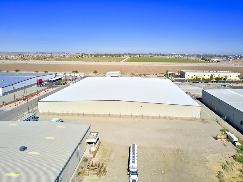 517 Industry Way, Imperial, CA for sale - Building Photo - Image 1 of 1