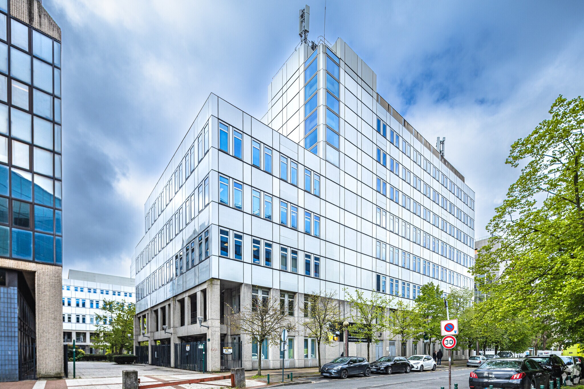 1 Place Jean Baptiste Clement, Noisy-le-Grand for lease Primary Photo- Image 1 of 4