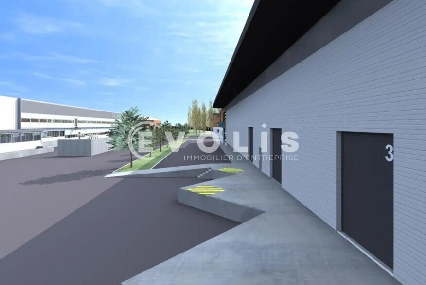 Flex in Avignon for lease - Building Photo - Image 2 of 6