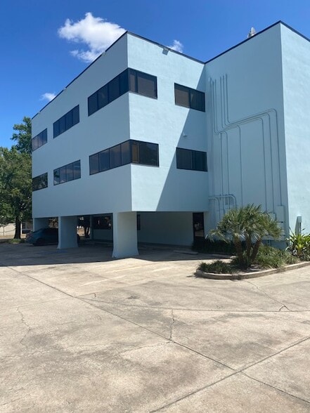 7457 Aloma Ave, Winter Park, FL for lease - Building Photo - Image 2 of 12