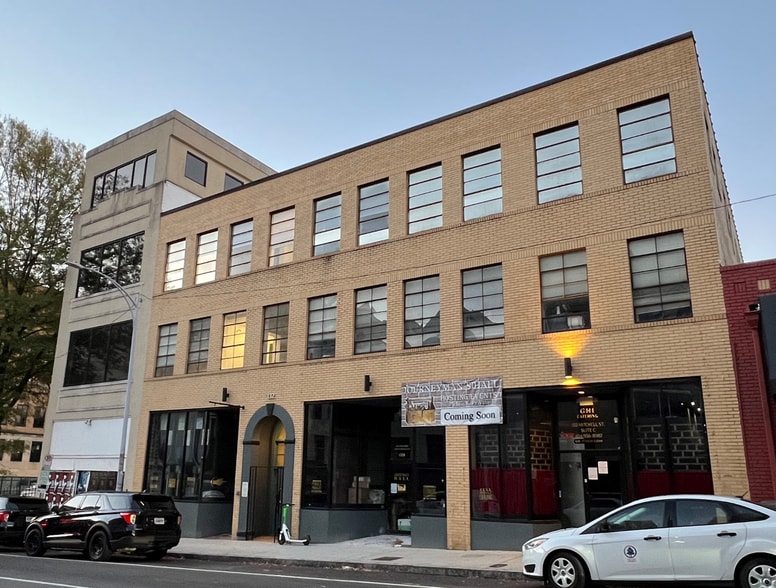 132 Mitchell St SW, Atlanta, GA for lease - Building Photo - Image 1 of 13