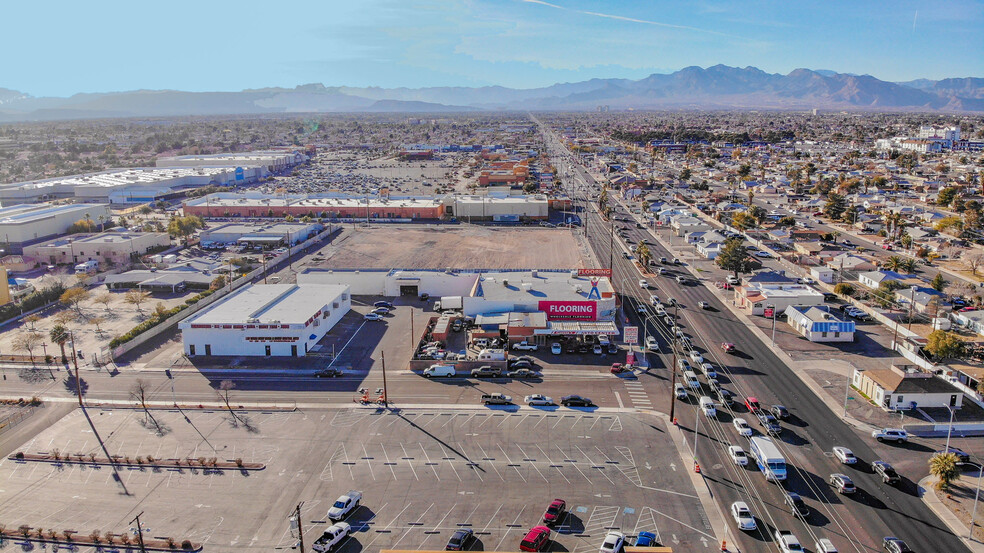 4201 W Charleston Blvd, Las Vegas, NV for sale - Building Photo - Image 1 of 1