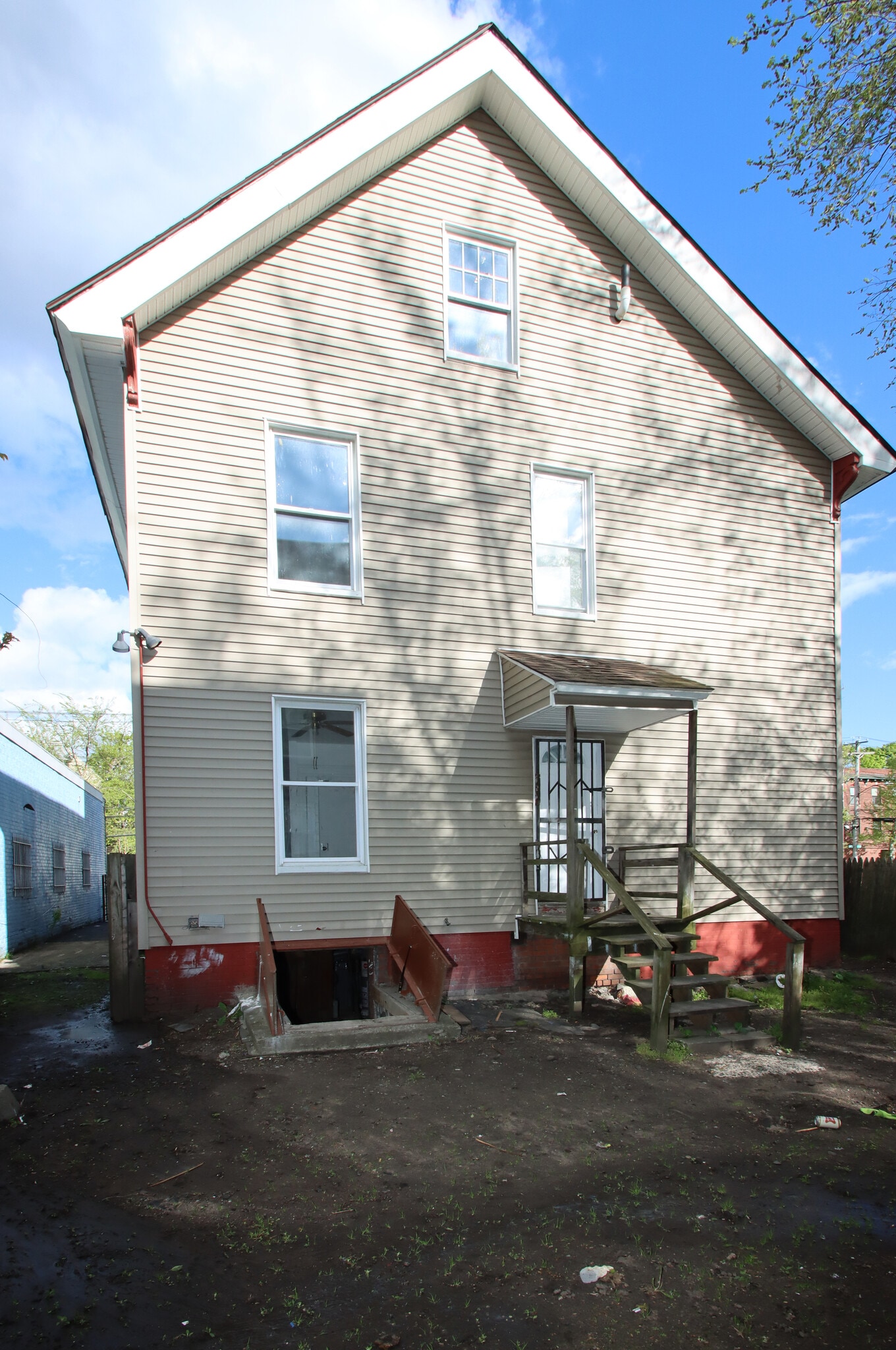 578 Winchester Ave, New Haven, CT 06511 Retail for Sale