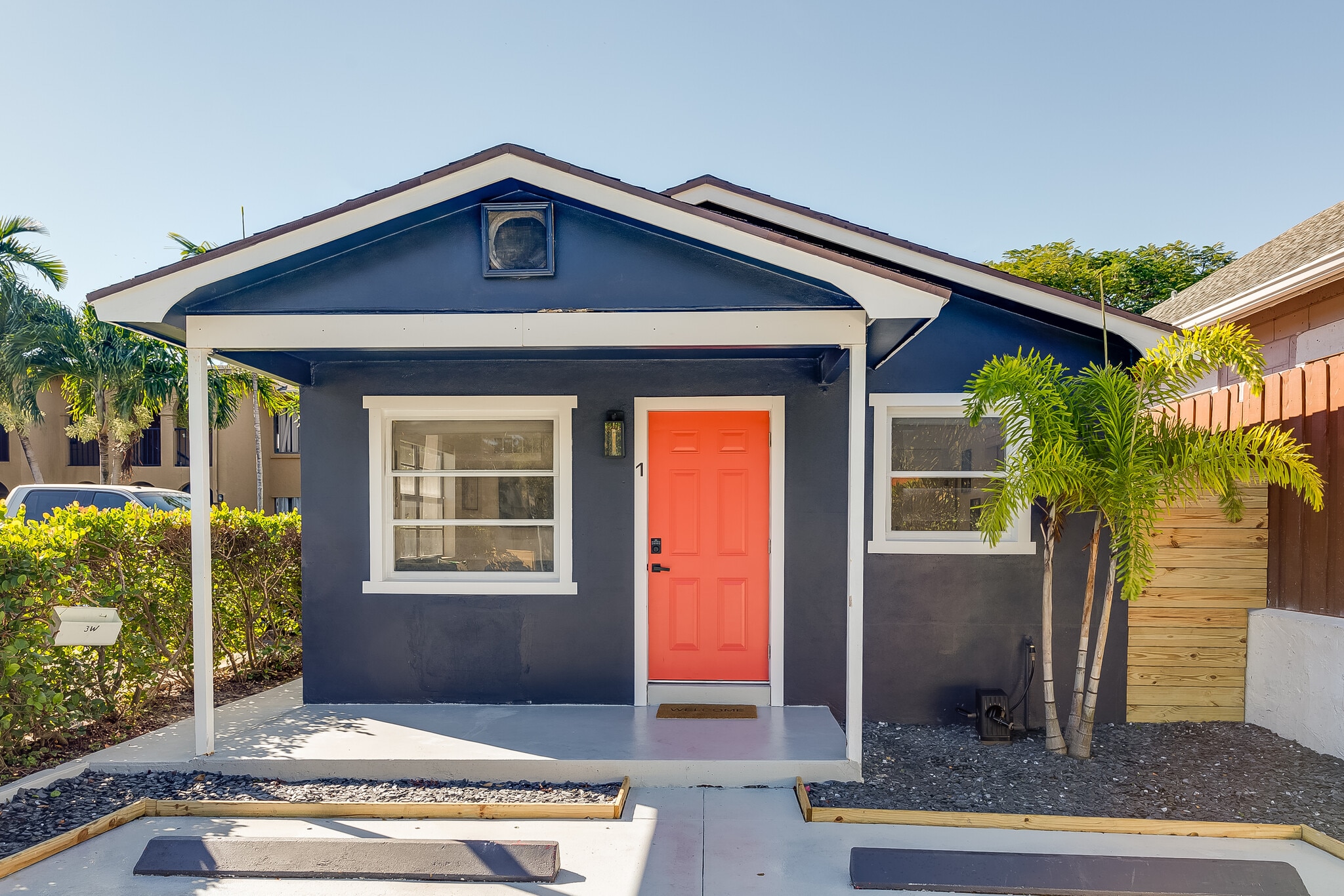 417 N J St, Lake Worth Beach, FL for sale Primary Photo- Image 1 of 32