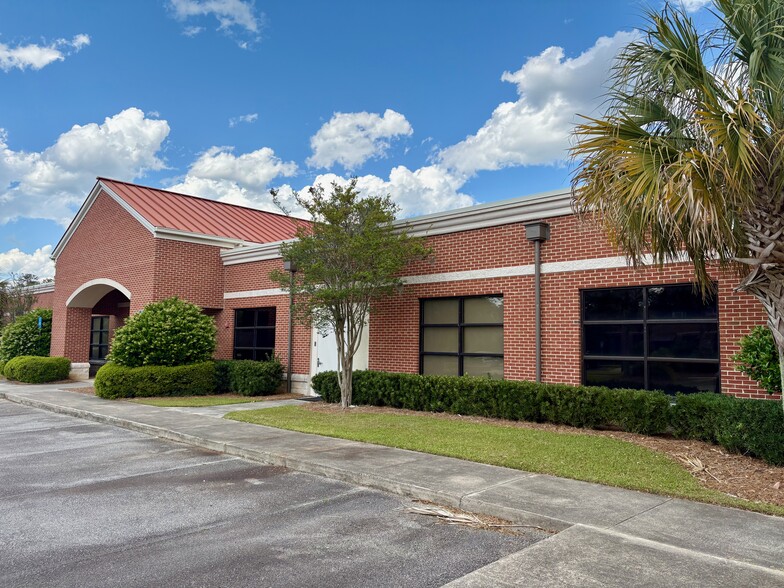 1000 Towne Center Blvd, Pooler, GA for lease - Building Photo - Image 1 of 4