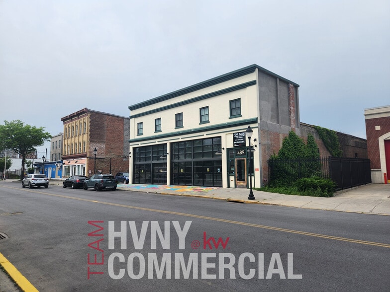 489 Main St, Poughkeepsie, NY for sale - Building Photo - Image 1 of 14