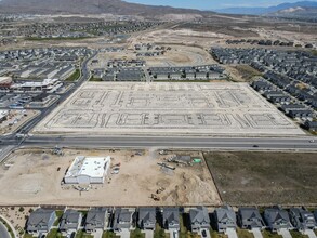 4165 E Pony Express Pkwy, Eagle Mountain, UT for lease Building Photo- Image 1 of 3