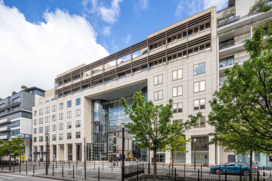 114 Rue Gallièni, Boulogne-Billancourt for lease - Building Photo - Image 2 of 2