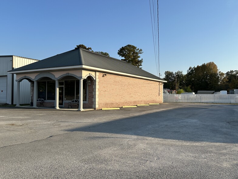 310 E Air Depot Rd, Glencoe, AL for sale - Building Photo - Image 2 of 15