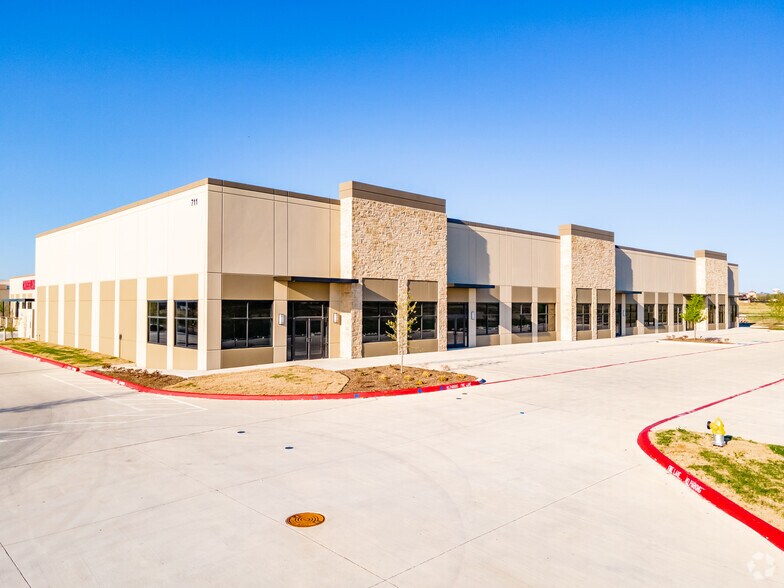 711 Industry Way, Prosper, TX for sale - Primary Photo - Image 1 of 1