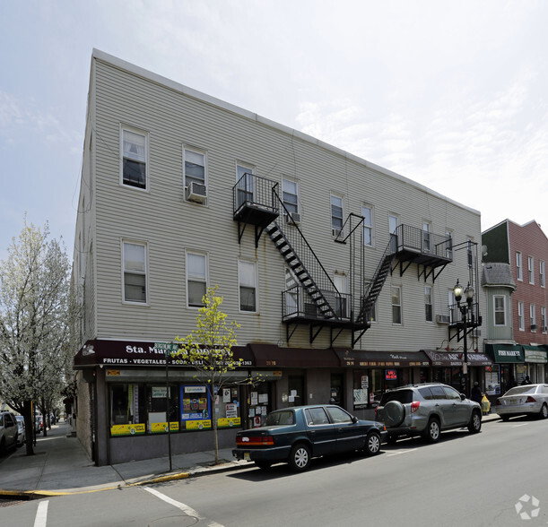 2022-2026 Bergenline Ave, Union City, NJ 07087 | LoopNet