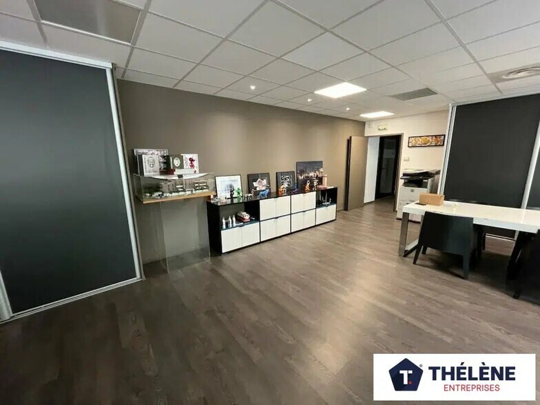 Office in Montpellier for lease - Interior Photo - Image 3 of 10