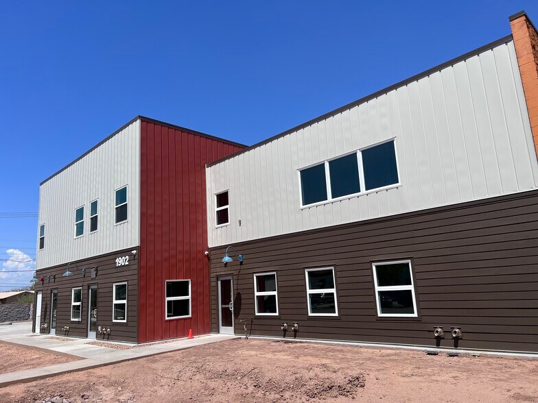 1902 E Washington St, Phoenix, AZ for sale - Primary Photo - Image 1 of 6