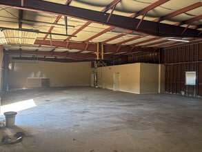 220 Eagle Rd, Goose Creek, SC for lease Interior Photo- Image 2 of 11