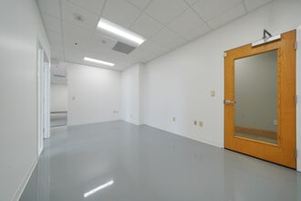 2201 South Blvd, Charlotte, NC for lease Building Photo- Image 2 of 6