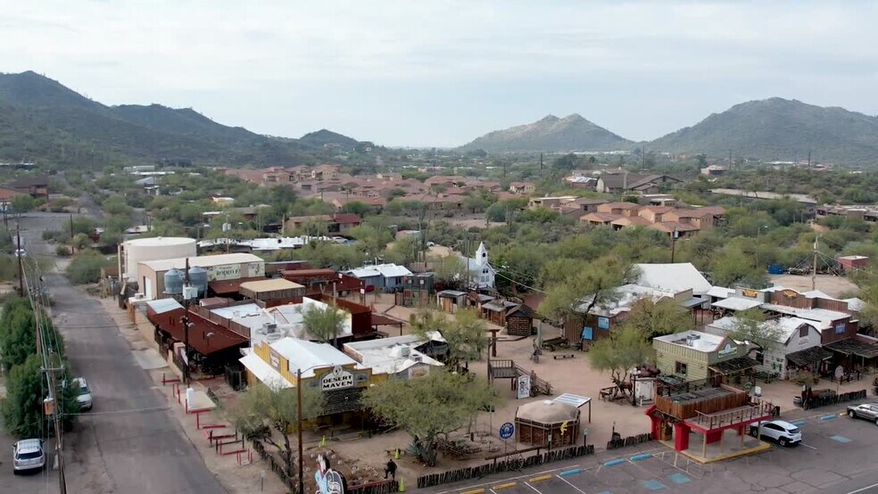 6245 E Cave Creek Rd, Cave Creek, AZ 85331 Frontier Town