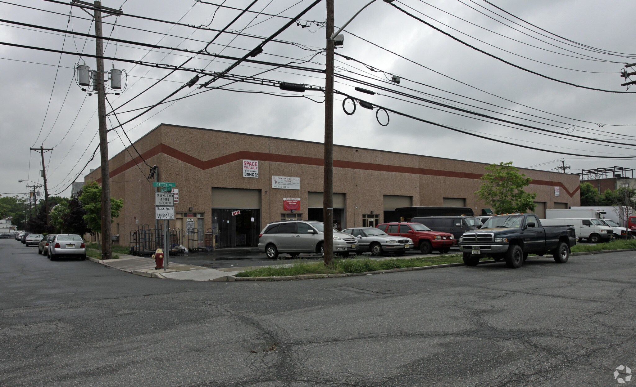 437-451 Getty Ave, Clifton, NJ for sale Primary Photo- Image 1 of 1