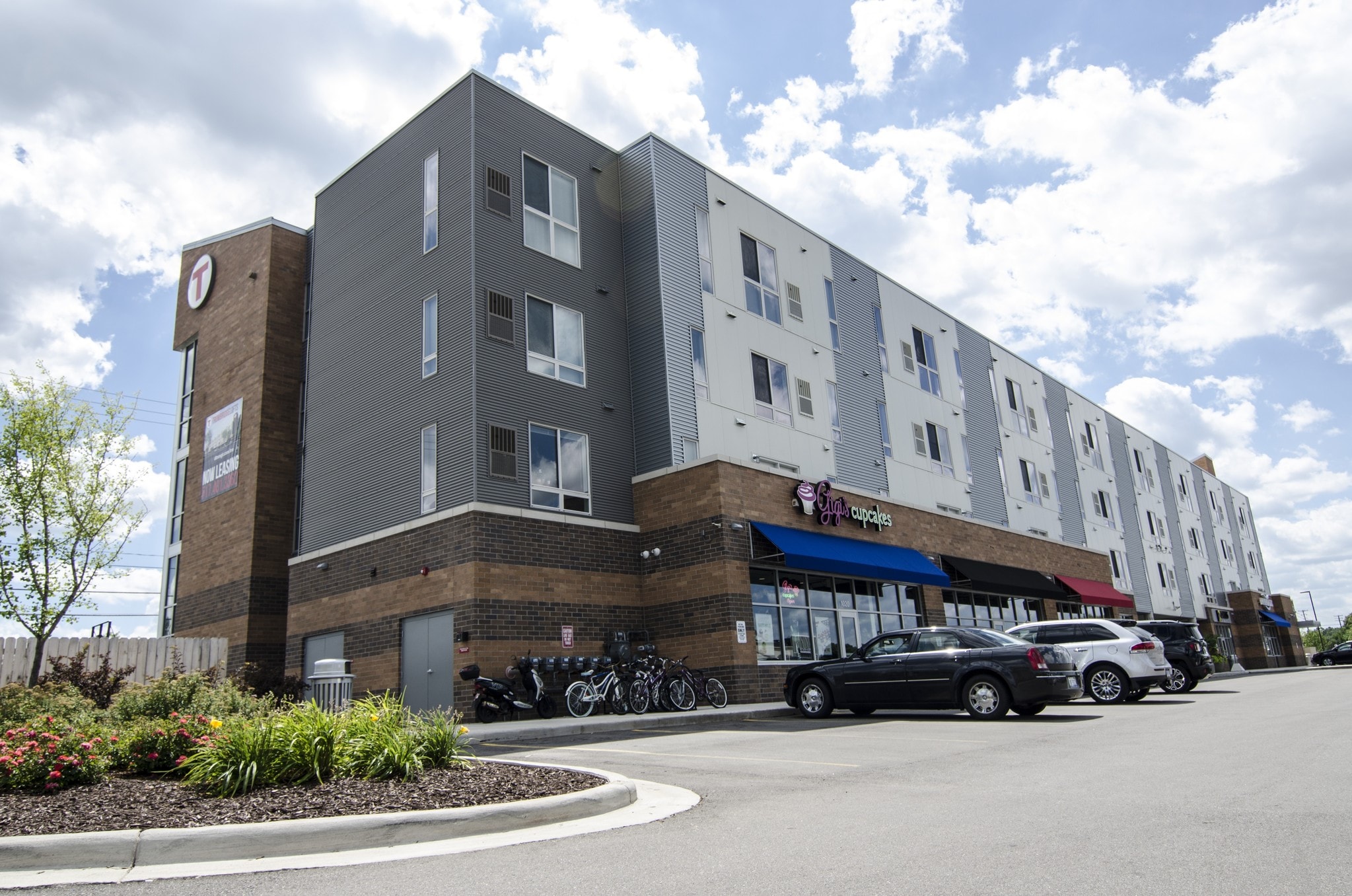 1024-1030 Trowbridge Rd, East Lansing, MI for sale Building Photo- Image 1 of 1