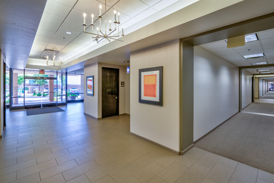 9280 S Kyrene Rd, Tempe, AZ for lease - Lobby - Image 2 of 5