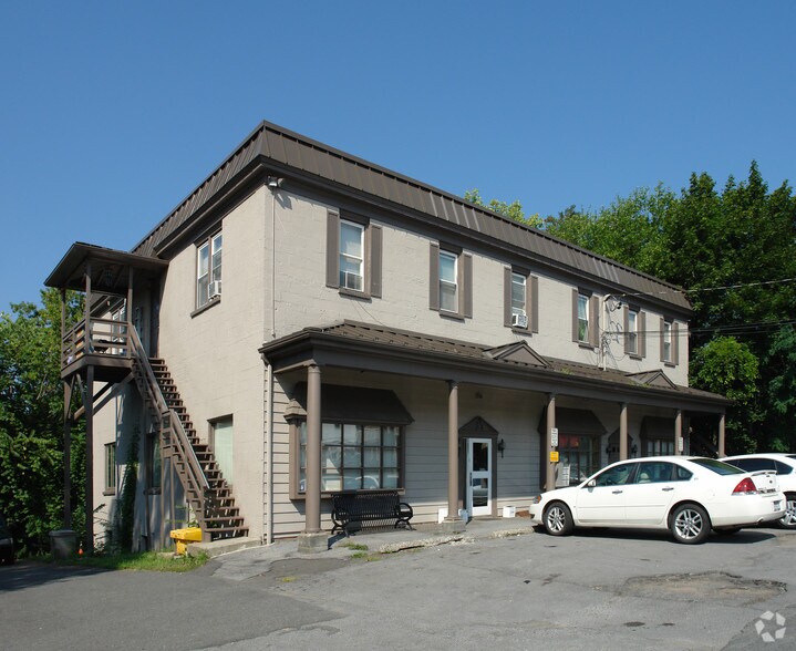 175 Water St, Catskill, NY for sale - Building Photo - Image 2 of 9