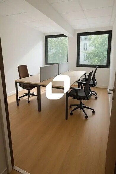 Office in Ivry-sur-Seine for lease - Interior Photo - Image 3 of 7