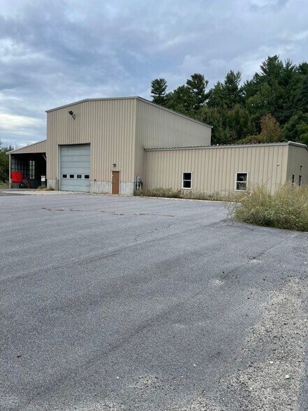 11 Cherry Ln, Windham, ME for sale - Building Photo - Image 1 of 1