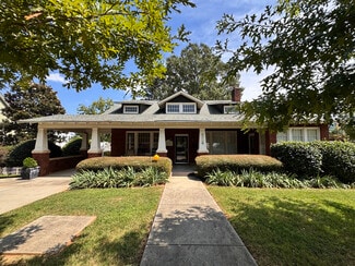 More details for 311 S Academy St, Cary, NC - Retail for Lease