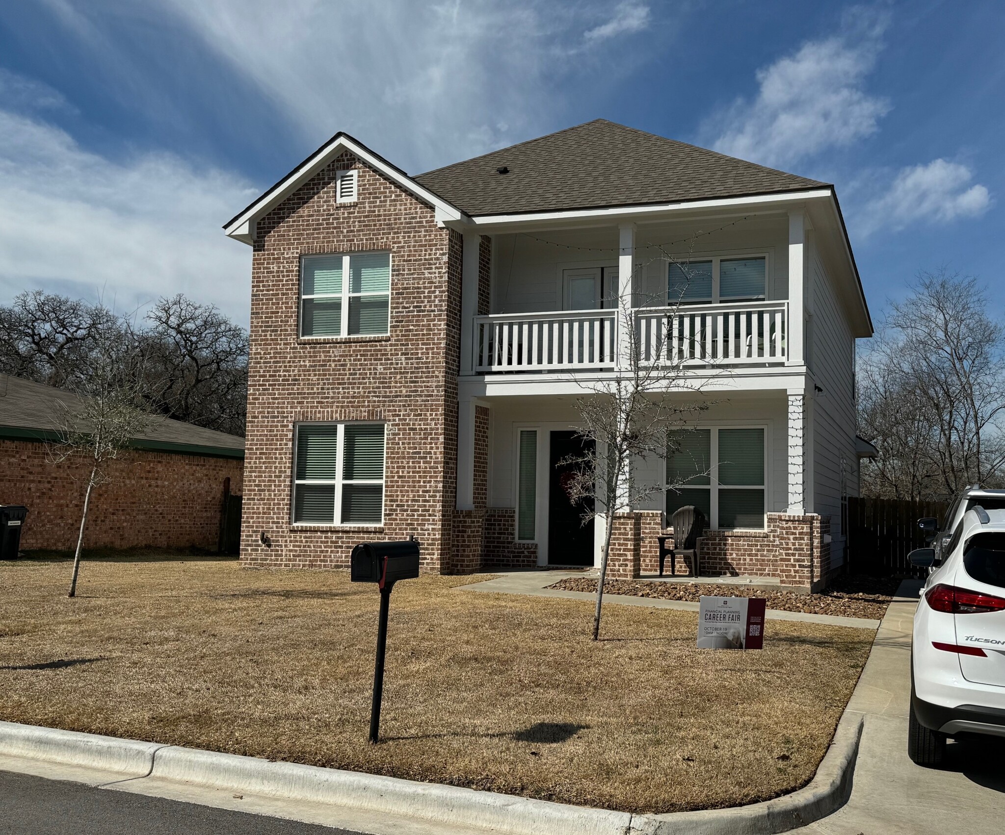 1402 Magnolia Dr, College Station, TX for sale Primary Photo- Image 1 of 1