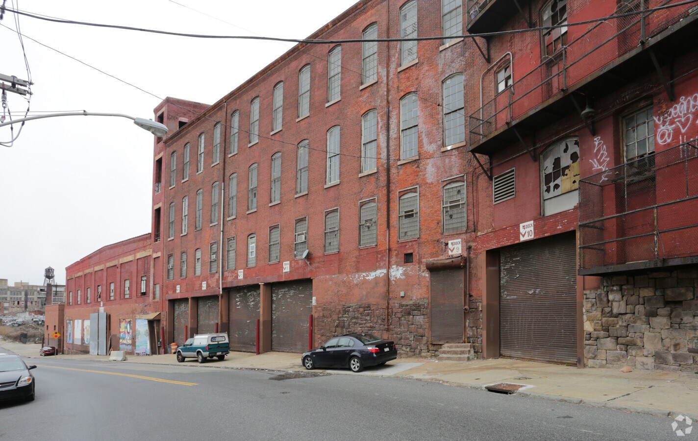 221249 W Glenwood Ave, Philadelphia, PA 19140